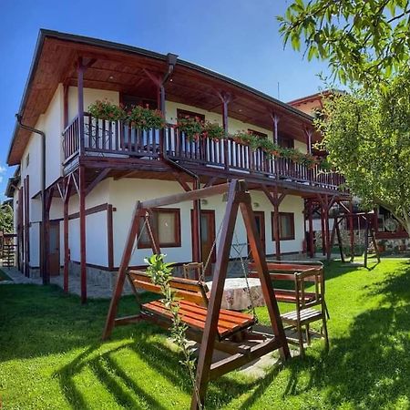 Medi Guest House Saparewa Banja Exterior foto